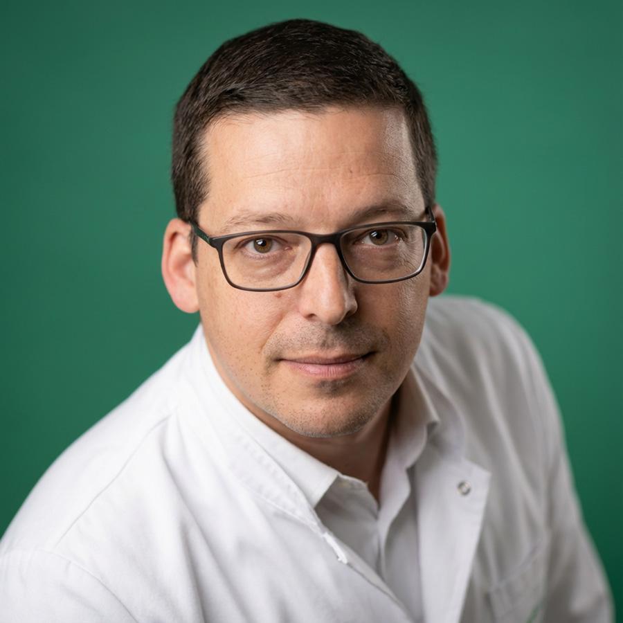 Dr Aleksandar Zarić, Specijalista vaskularne hirurgije (VMA)